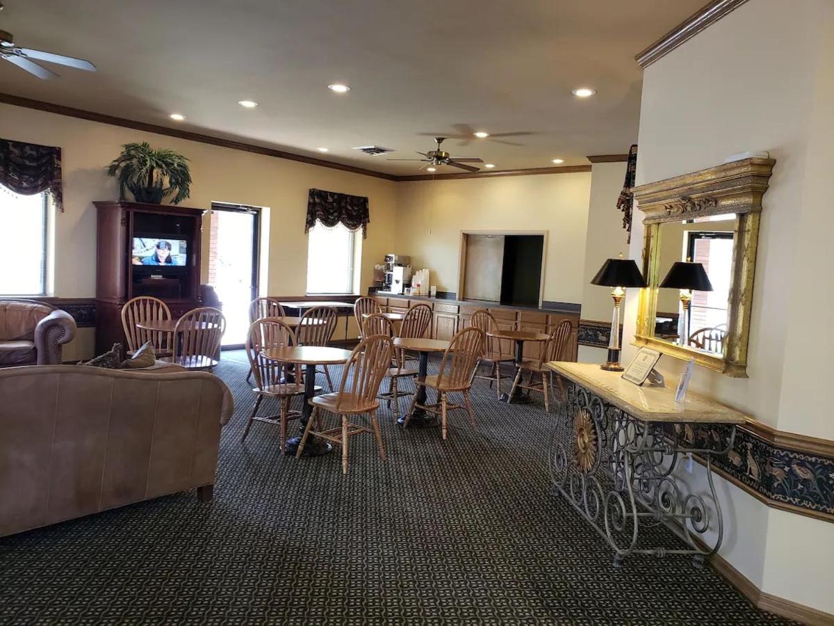 Hot Springs Village Inn Экстерьер фото